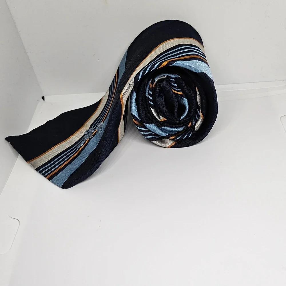 Vintage Necktie Countess Mara Navy Blue Silk Striped Embroidered Crest